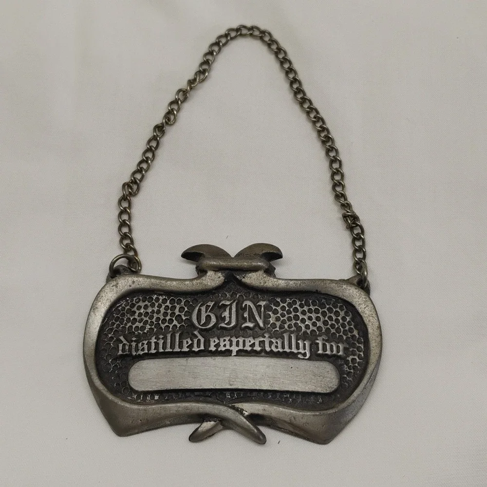 Bacchus Pewter GIN Decanter Alcohol Bottle Engraveable Chain Label Tag USA